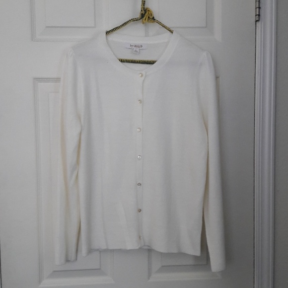 petite by design Tops - white cardigan
